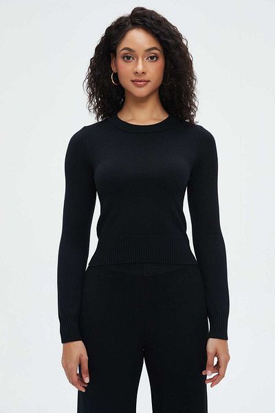 Nichii Women's Long Sleeve Solid Crop Top