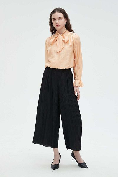 Nichii Women's Printed Sleeve Blouse with Bow Detail