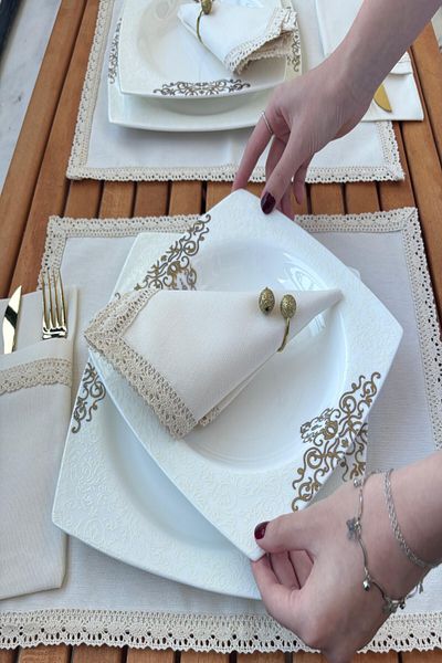 zarafet concept Duck Linen Vintage 4 Side Lace Detailed Napkin 35X35