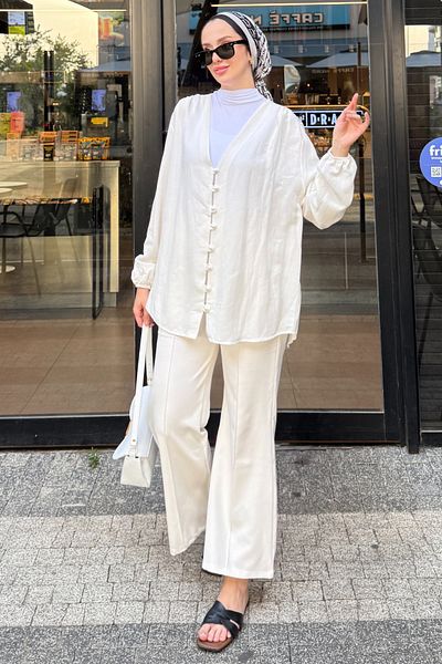 Tesettür Diyarı Kimono din in alb Lena - Mărime standard (compatibil 38-42)