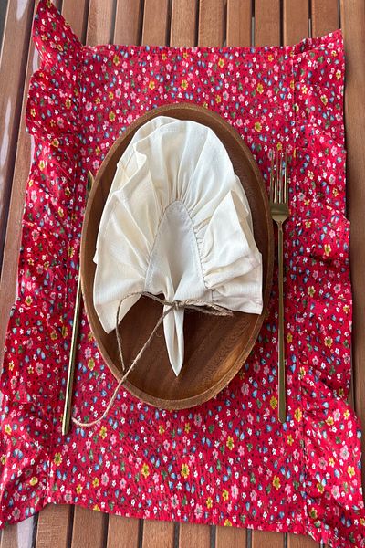 zarafet concept 6-Piece Ruffled Crispy Spring Floral American Service