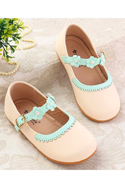 Cute Walk by Babyhug راقصة باليه جذابة من بيبي هاج مزودة بإبزيم وتطريز زهور -...