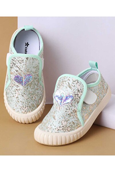 Cute Walk by Babyhug حذاء كاجوال بإغلاق فيلكرو من بيبي هاج، بتصميم كيوت ووك، ...