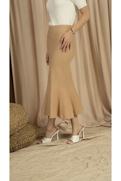 mica Women's Wide Knit Midi Skirt