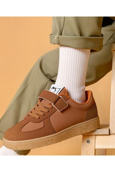 SAPS Sports Shoes with Velcro Closure - Brown
