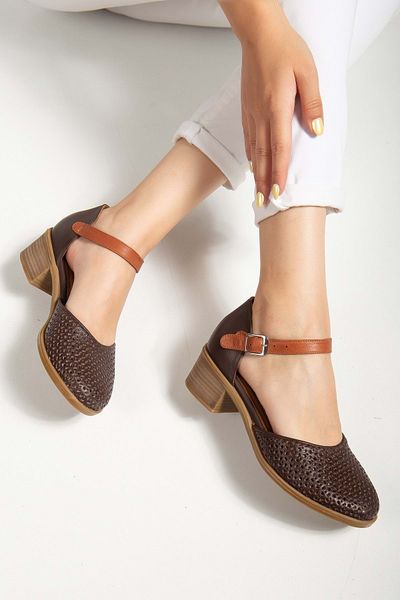 ANALİN SHOES Sandale de damă din piele naturală cu vârf închis - maro