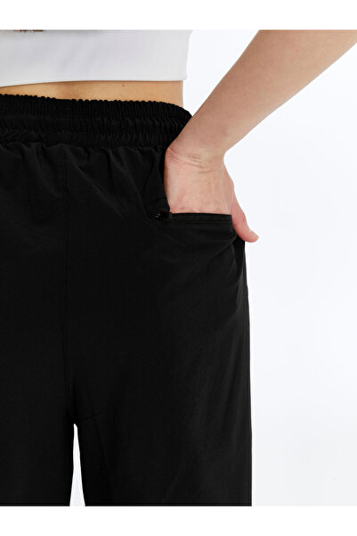 OXVİN Women's Parachute Thin Fabric Comfortable Fit Hidden Zipper 3 Pocket Shorts