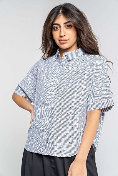 mica قميص نسائي من الدانتيل بأكمام قصيرة