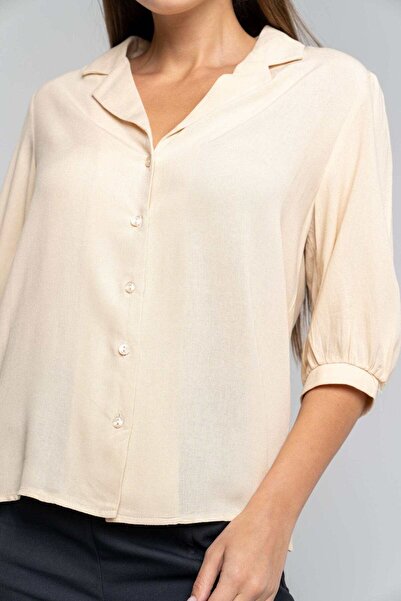 mica قميص نسائي سادة بأكمام قصيرة وبدون أزرار