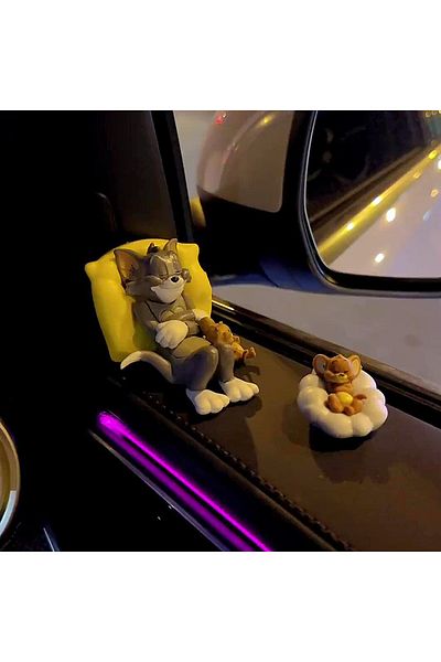 Miniso 2PCS Tom Jerry Car Decor Cute Sleeping Cartoon Figure Dashboard Ornament Funny Cat Mouse Interior Ac