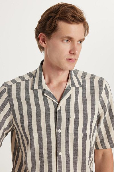 Tudors Men's Regular Fit Classic Cut Short Sleeve Apaş Collar Striped Pocket 100% Cotton Shirt