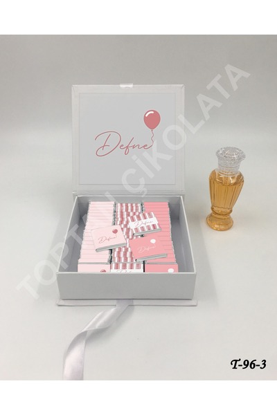 KAKAO AĞACI İsme Özel Lüks Karton Kutuda 56'lı Pudra Balonlu Kız Bebek Çikola...