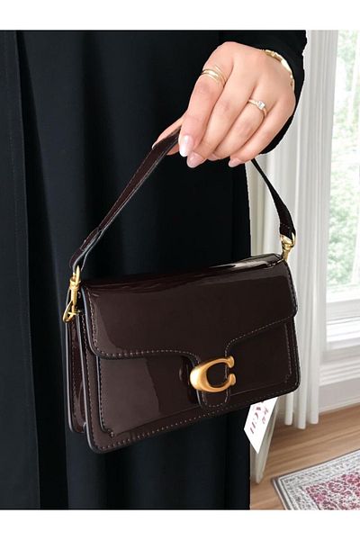 GENERAL High quality shoulder bag with accessories