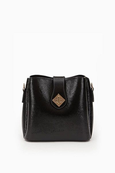 Levidor Black Wrinkled Patent Leather Women's Shoulder Bag 930167
