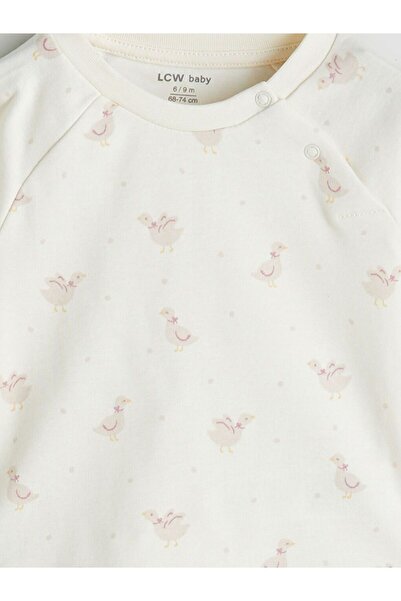 LC Waikiki Lcw Baby Printed Baby Girl T-Shirt Pants and Beanie 3 Pcs