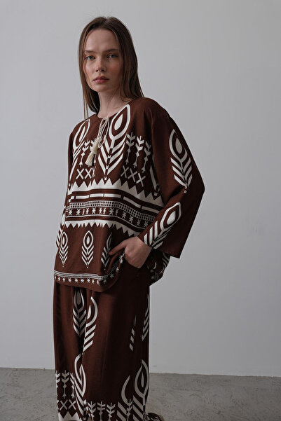 VAGGON Γυναικείο καφέ εμπριμέ φούντα λεπτομερές κοστούμι Vs00591