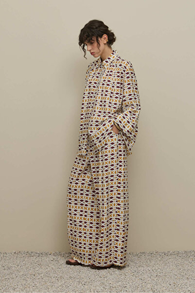 Fahhar Geometric Patterned Shirt Suit Ecru