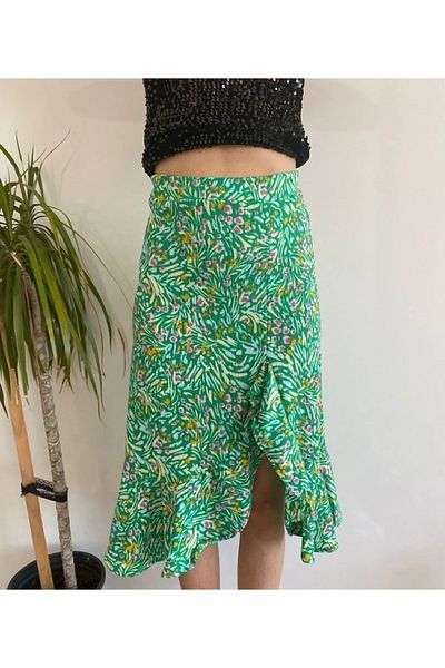 ŞIK VE MUTLU Bürümcük Floral Patterned Asymmetrical Slit Skirt