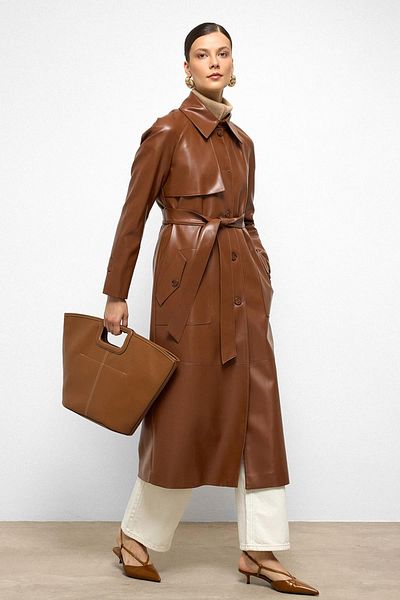 Olcay Shirt Collar Raglan Sleeve Cape and Bag Pocket Detail Leather Trench Coat Taba 6760