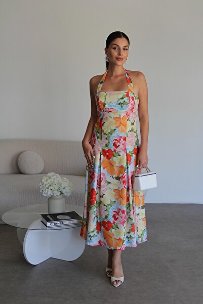 Julidress Премиум рокля с шарки и деколте тип „халтер“