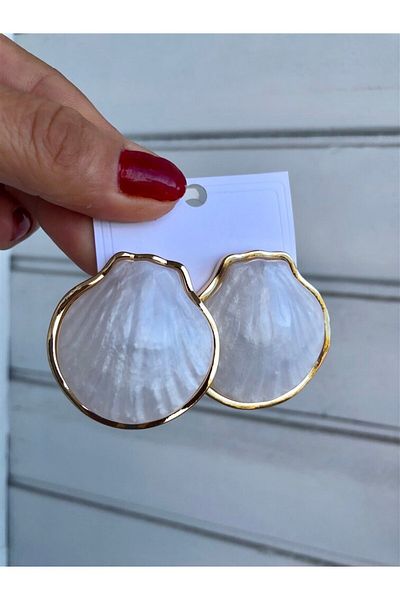 Gözde Tasarım Butik Women's Design Imported White Color Mother of Pearl Mussel Shell Earrings
