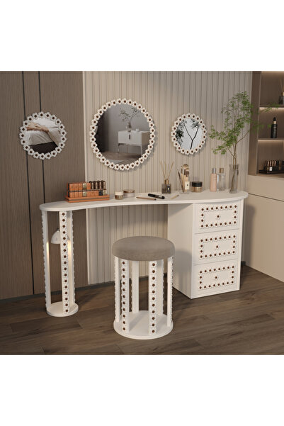 klubeconcept Ponpon Detaylı Makyaj Masası Seti Ayna ve Puf Dahil El Yapımı De...