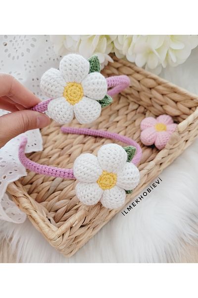 ilmekhobievi Daisy Model Leaf Crown Hand Knitted