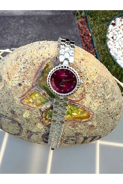 TD TRENDDURAGI Vintage Round Silver Inside Burgundy Women Wrist Watch