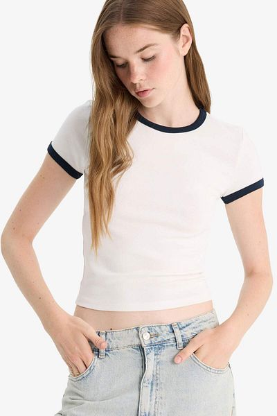 DeFacto Fitted Crew Neck Rib Short Sleeve T-Shirt F9823Ax25Au