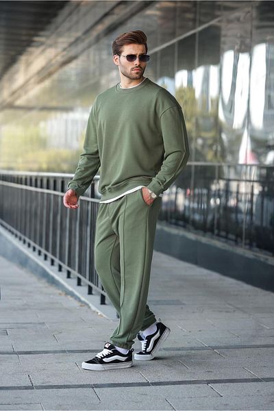 Madmext Set de trening pentru bărbați kaki Crew Neck Basic E7323