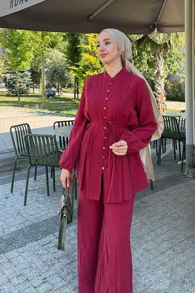 Tesettür Diyarı Summer Fabric Tril Tril Suit with Buttoned Tunic - Red