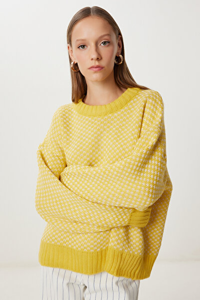 Happiness İstanbul Kadın Sarı Kemik Desenli Triko Kazak NV00078