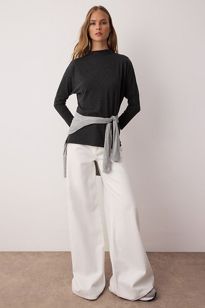 Trendyol Collection Black Stand Collar Batwing Sleeve Regular/Regular Fit Knitted Blouse Twoaw26Bz00136