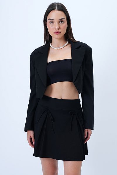 Trend Alaçatı Stili Women's Black Fleto Pocket Detailed Pencil Lined Woven Crop Jacket Alc-X14322