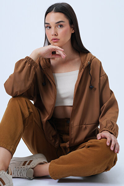 Trend Alaçatı Stili Women's Cinnamon Brown Hooded Seasonal Jacket with Hidden Pocket and Front Zipper Alc-X13415
