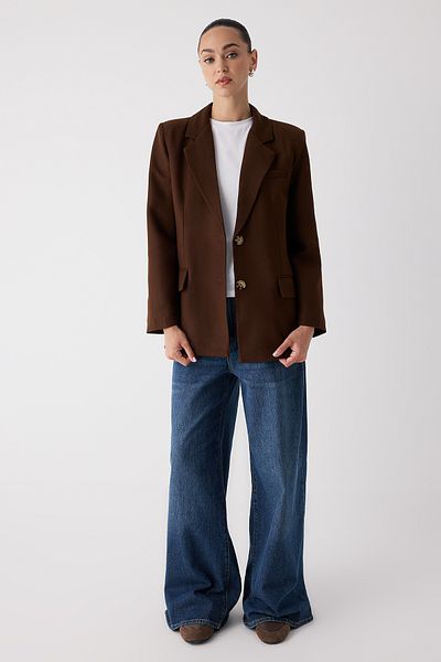 Trendyol Collection Braune, mit Stempeln gewebte Blazerjacke aus der Sonderkollektion TWOAW26BC00005