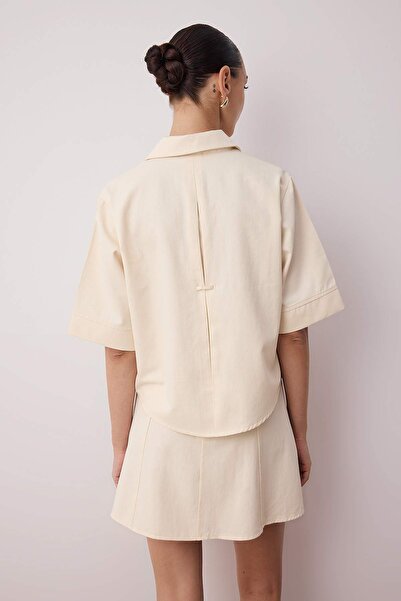 Trendyol Collection Ecru Gabardine Boxy Cotton Shirt Twoss25Go00159