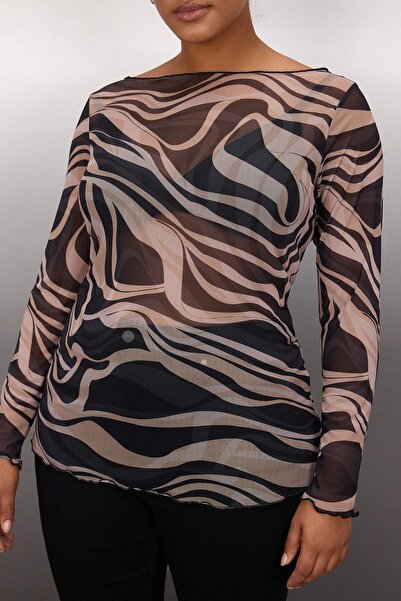 Trendyol Curve Mehrfarbig gemusterte Bootsausschnitt-Tüll-Strickbluse in Übergröße TBBAW26AF00009