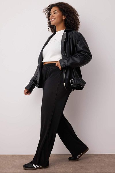 Trendyol Curve Black Elastic Waist Pleated Knitted Large Size Pants Tbbaw26Ar00007