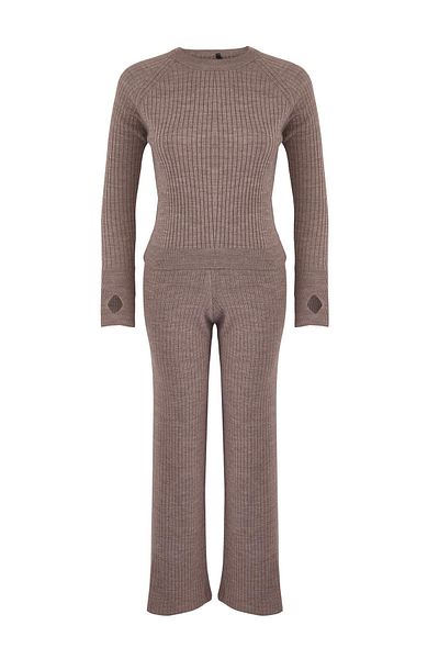 Trendyol Collection Комплект от трикотаж с норка и камъни за пръсти TWOAW24AU00032
