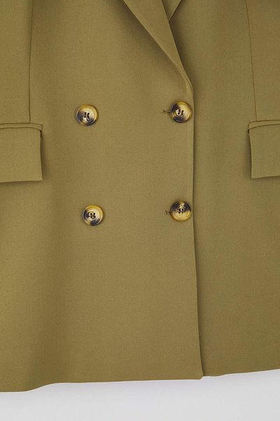 Trendyol Curve Jachetă blazer oversize căptușită cu nasturi, țesută, mărime mare TBBAW26AG00006
