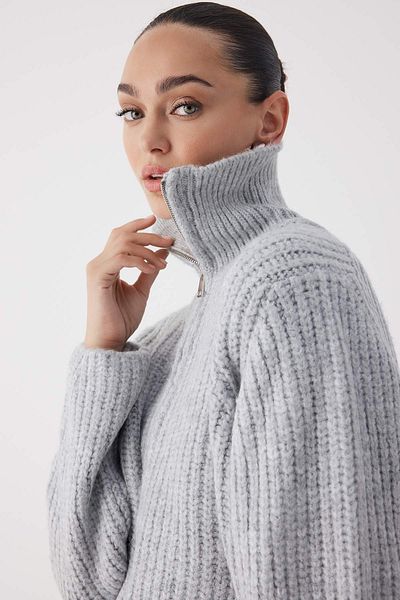 Trendyol Collection Γκρι φερμουάρ Λεπτομερής μαλακή υφή Πλεκτό με γιακά TWOAW26HI00049