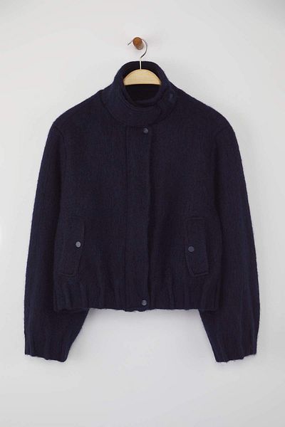Trendyol Collection Jachetă subțire de bomber cu pene, albastru bleumarin, model obișnuit TWOAW26MO00101