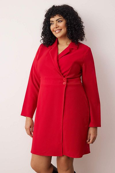 Trendyol Curve Red Button Woven Mini Plus Size Jacket Dress Tbbaw26Ah00033