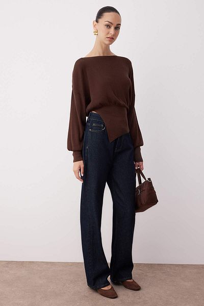 Trendyol Collection Кафяв трикотажен пуловер с цепка и деколте тип „лодка“ с мерсеризиран ефект TWOAW26KZ00086