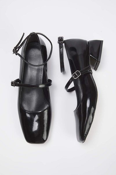 TRENDYOL SHOES Black Mary Jane Ankle Strap Square Toe Women's Heeled Shoes 
 Takeaway26To00003