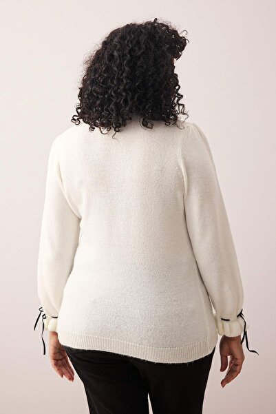 Trendyol Curve Екрю м'яка тканина з ажурним/дірчастим стрічкою/бантиком трикотажний светр TBBAW26AN00030