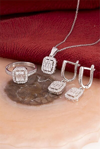 Silverplus 925 Ayar Gümüş Rodyumlu Ortası Baget Taşlı Zirkon Takı Seti