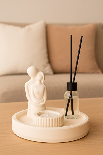 Havalı Tasarım Oda Kokulu Ve Biblolu , Mumluklu Standlı Aksesuar Seti