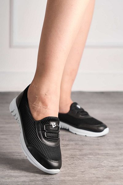 İmerShoes Дамски ежедневни черно-бели спортни обувки от гумена дантела, дишаща мрежа с нехлъзгаща се подметка, маратонки 3005